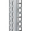 XtendLan Vertikální montážní lišta Telco 18U, pro servery šíře 480mm, stříbrná