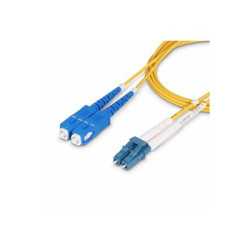 Startech 30m (98ft) LC to SC (UPC) OS2 Single Mode Duplex Fiber Optic Cable, 9 125?m, Laser Optimized, 10G, Bend Insensitive, Low Insertion Loss - LSZH Fiber Patch Cord (SMLCSC-OS2-30M) - Patch kabel - jednoduchý režim LC UPC (M) do jednoduchý režim SC UPC (M) - 30 m - 30 m - 2 mm - optické vlákno - duplex - 9 125 mikron - OS1 OS2 - neobsahuje halogen, pasivní - žlutá